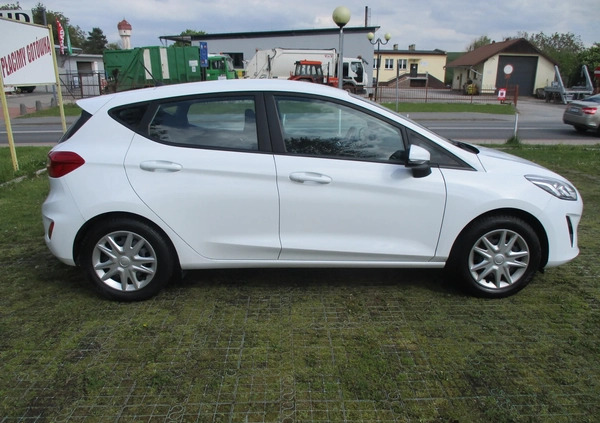 Ford Fiesta cena 47000 przebieg: 26969, rok produkcji 2018 z Karczew małe 211